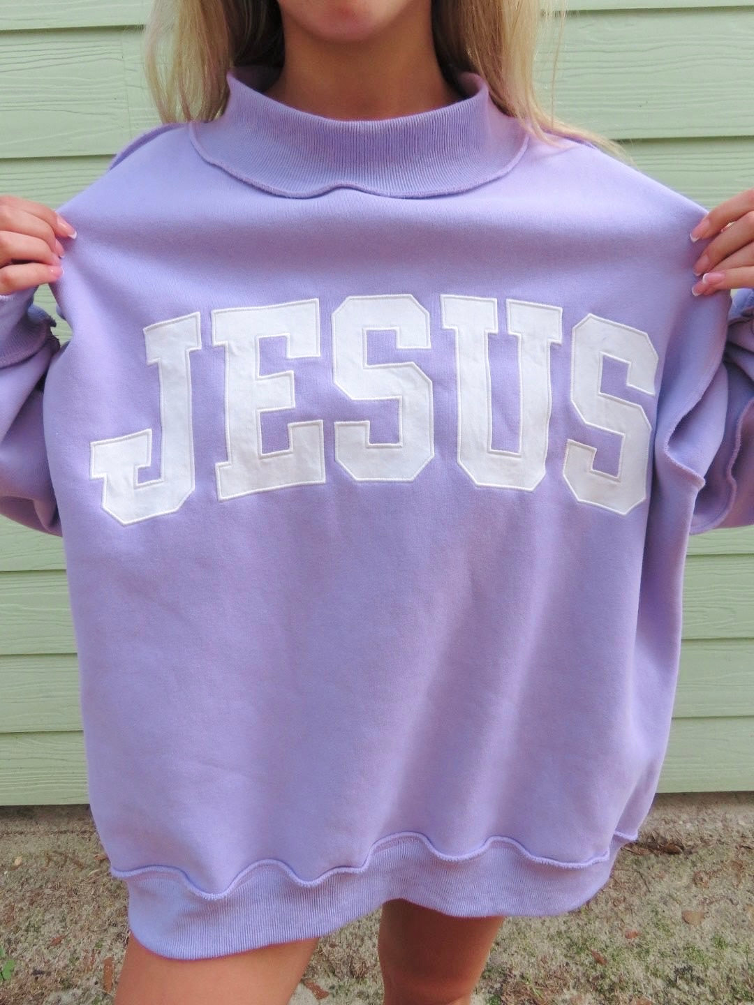 JESUS Mockneck - Lavender